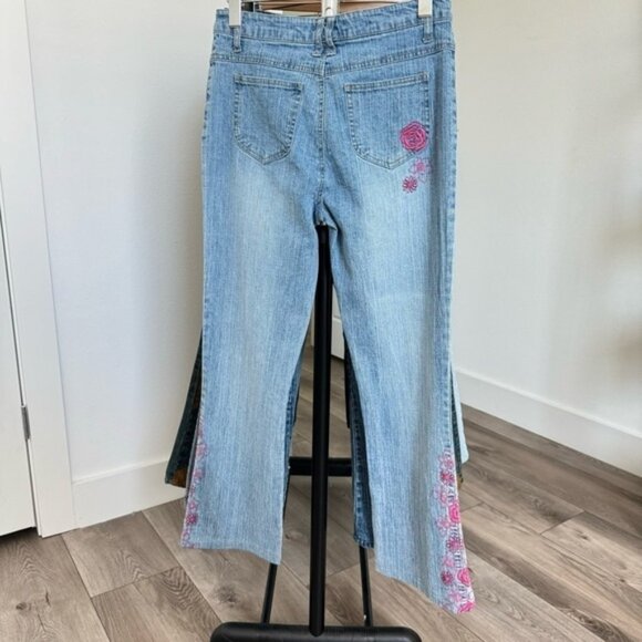 women’s jeans in size 29 Straight leg high rise jeans Embellished denim relax - Picture 1 of 9